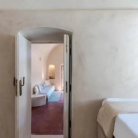 Tebeli Villa *